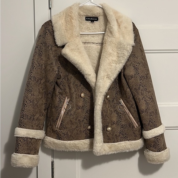 Fall jacket🍂🍁 - Picture 1 of 6